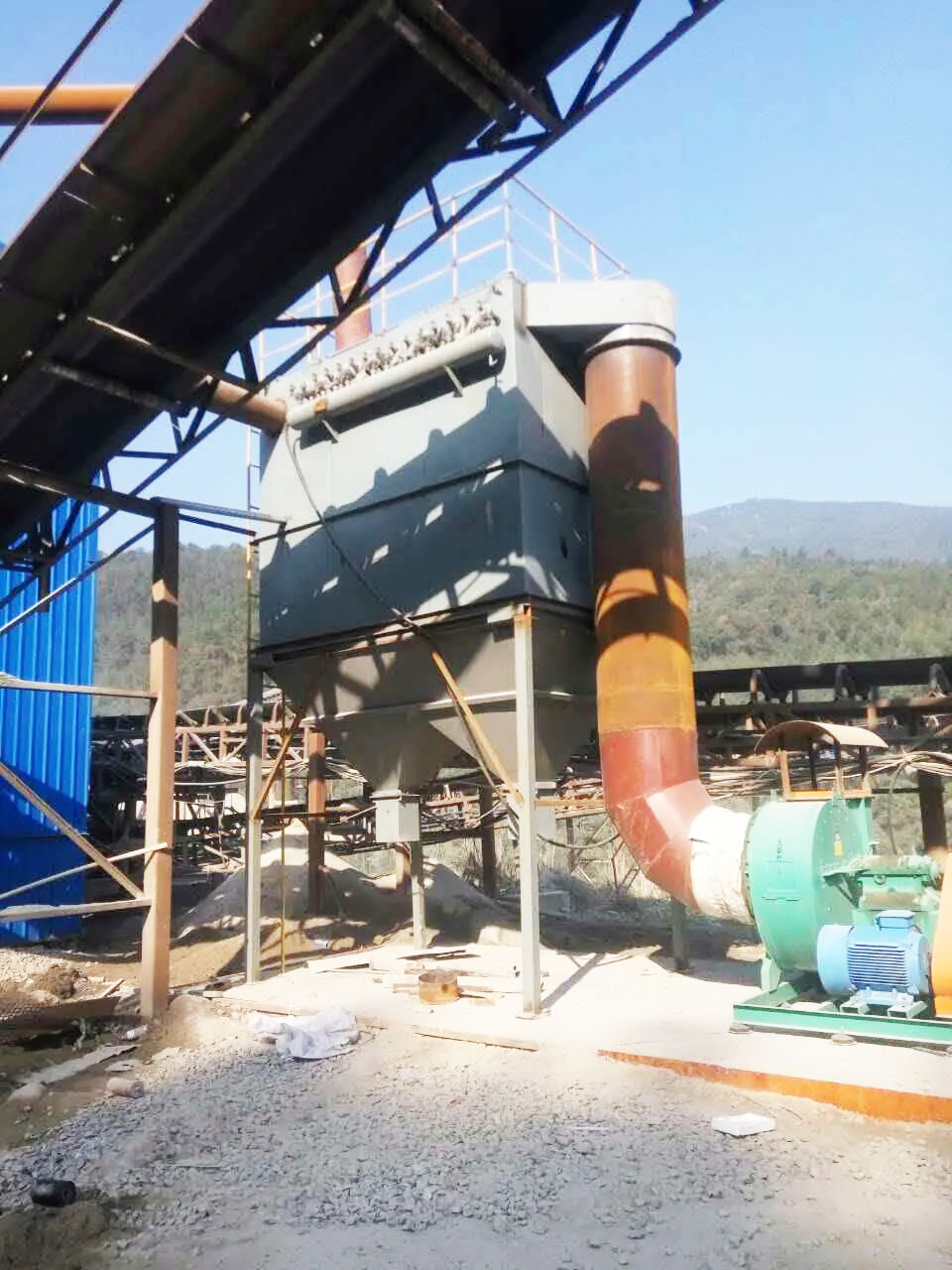 礦山布袋除塵器_破碎除塵器_布袋除塵器_礦山除塵器廠家